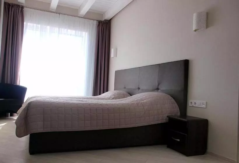 Hotel Nika 2