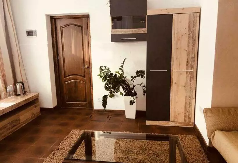 ホテル Veselyj Zajets