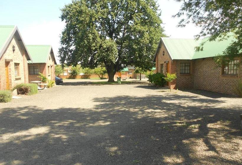 ペンション Die Groen Koei Gastehuis