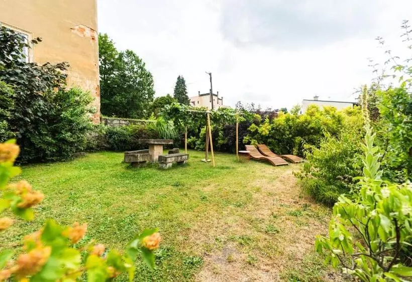 Majatalo Dům V Centru