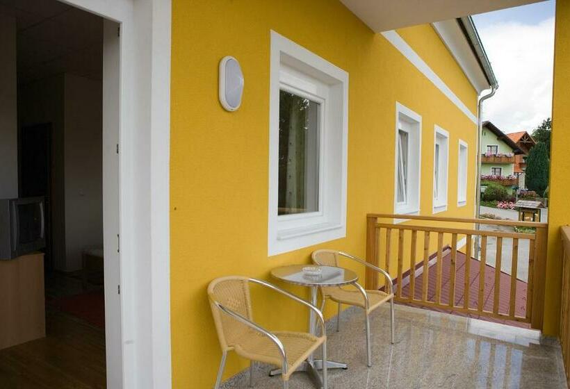 פנסיון Dorfwirt