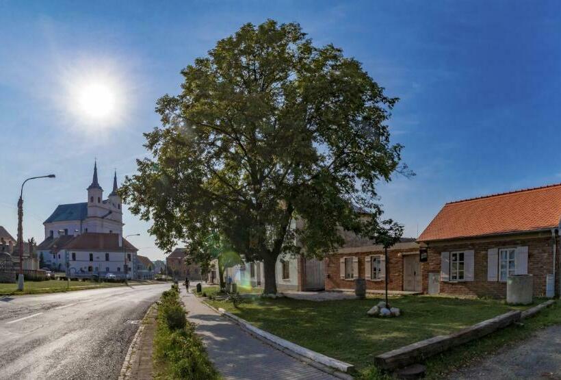 Panzió La Bobul Apartments