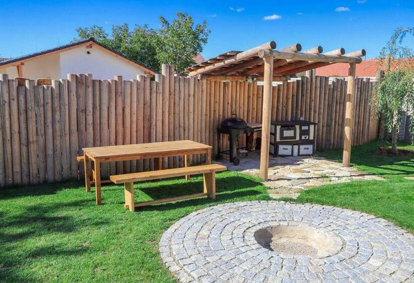 Panzió La Bobul Apartments