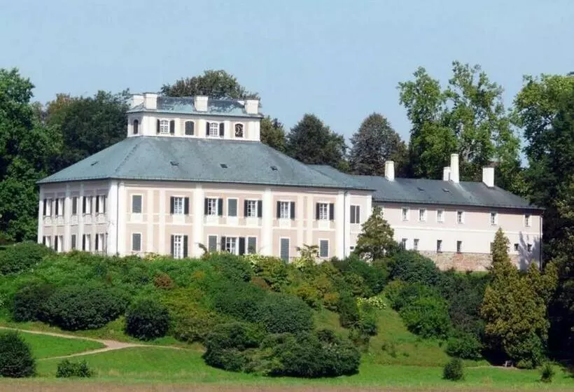 Majatalo Penzion Hotelu Central