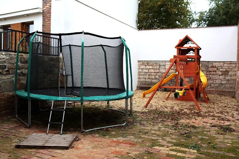 بنسيون Statek 1738