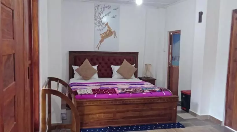 Majatalo Vegetable Garden House