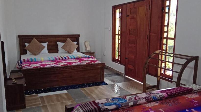 بنسيون Vegetable Garden House