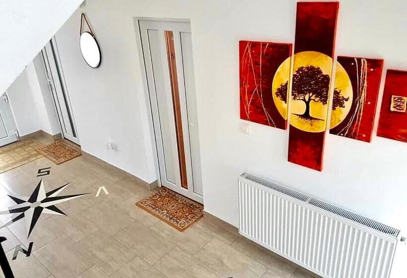 Pensiunea Casa Albă