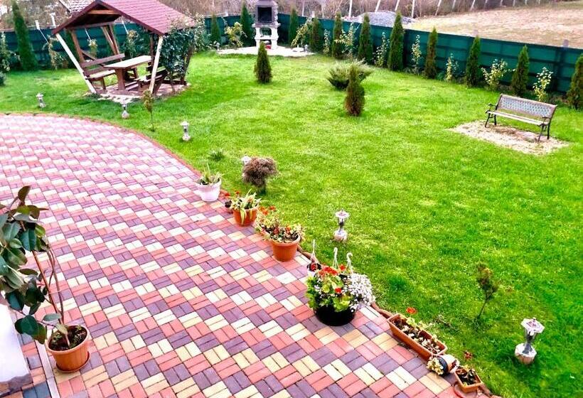 Pensiunea Casa Albă