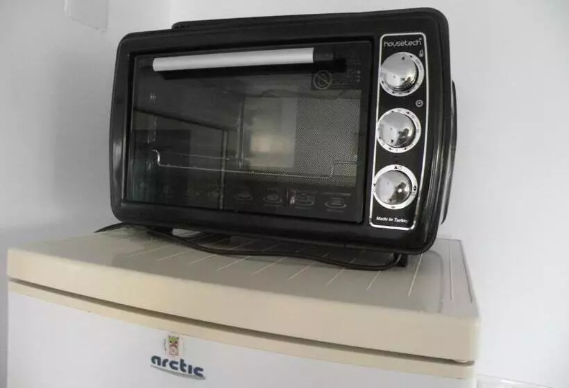 Pensiunea Casa Albă