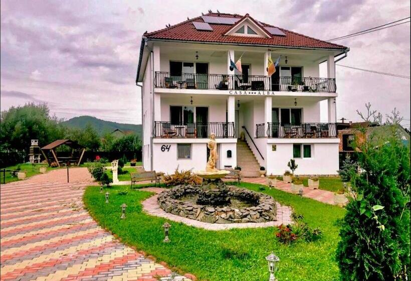 Pensiunea Casa Albă