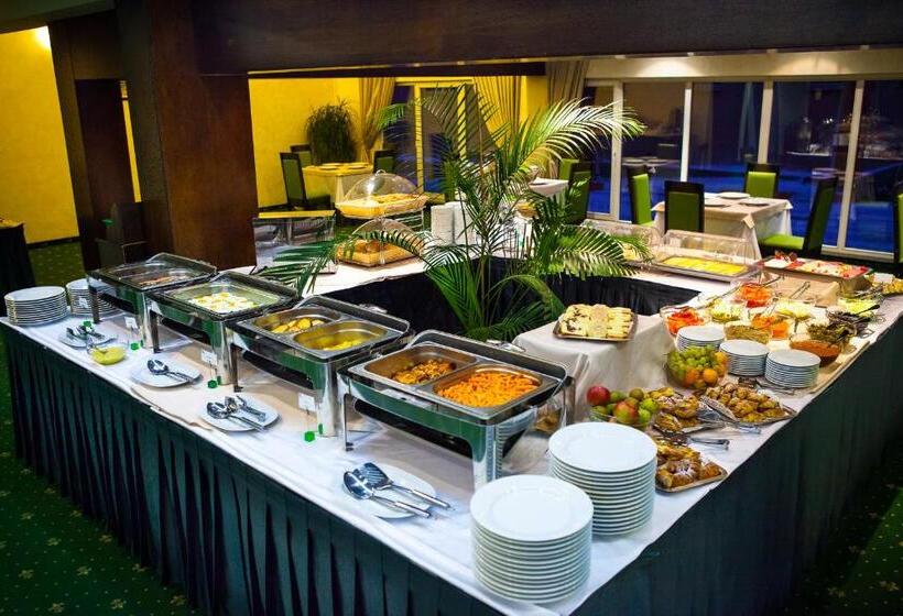 استراحتگاه Apollo Wellness Club