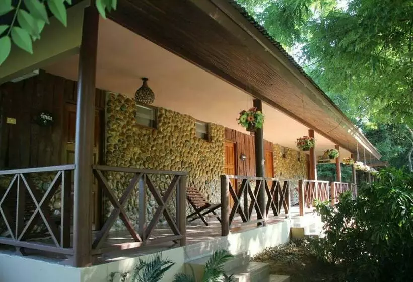 River Kwai Park & Resort