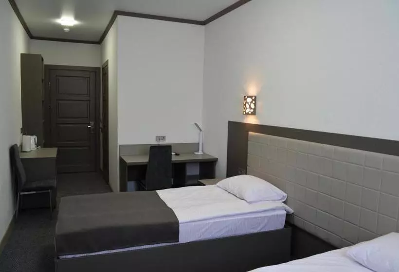 ユースホステル Delta