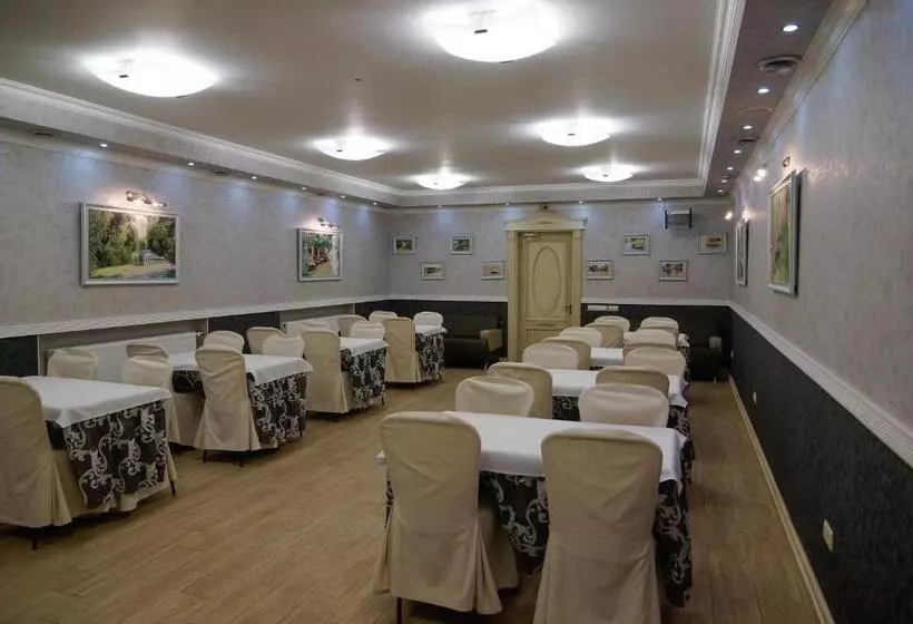 ユースホステル Delta