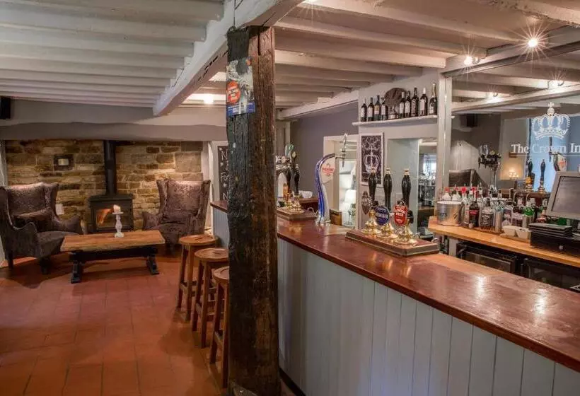 Retkeilymaja The Crown Inn