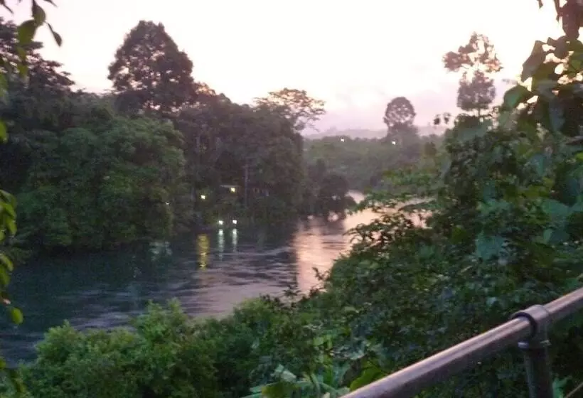 Lomakeskus Baandin Chiewlarn