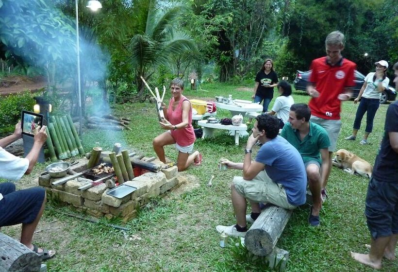 אתר נופש Baandin Chiewlarn