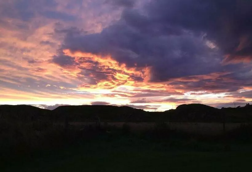 ベッドアンドブレックファースト Ardoran House