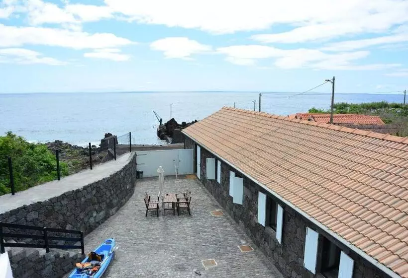 ホテル Casa Dos Botes   Whaleboat House Ter
