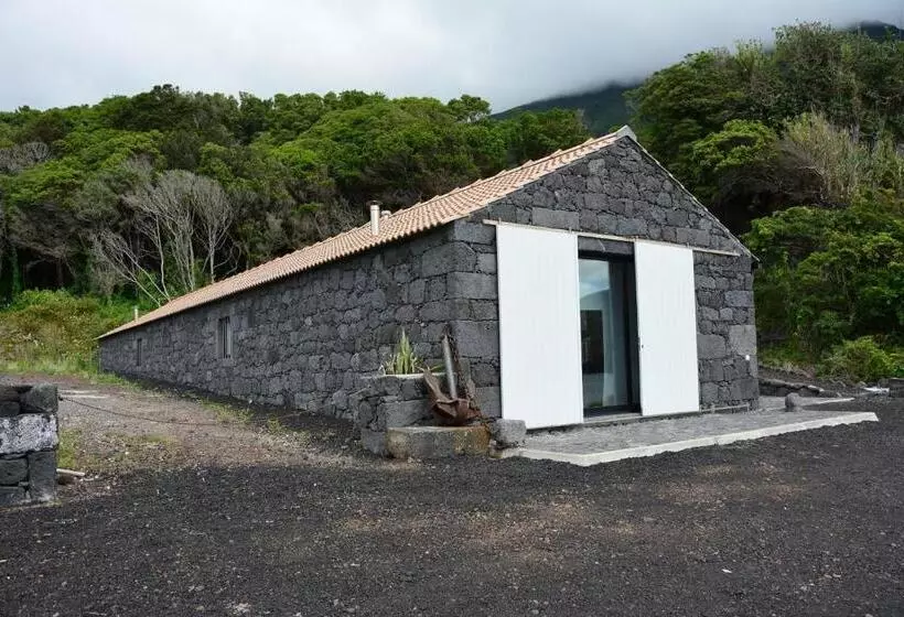 ホテル Casa Dos Botes   Whaleboat House Ter