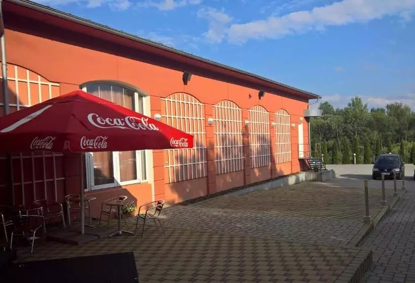 Hotelli Casino Admiral Velenice   Gmünd