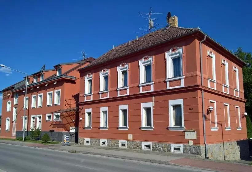 Hotelli Casino Admiral Velenice   Gmünd