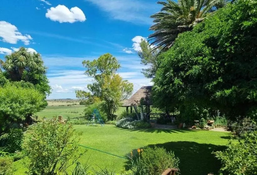 Hotelli Garingboom Guest Farm