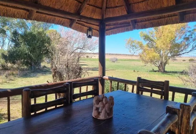 Hotelli Garingboom Guest Farm