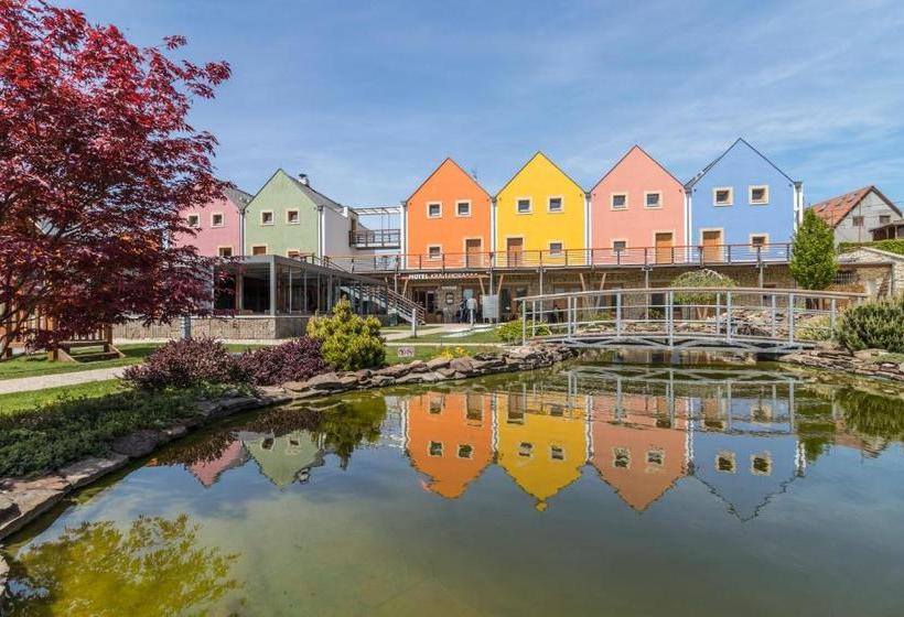 فندق Kraví Hora