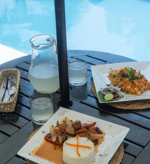 Отель Makani Vichayito