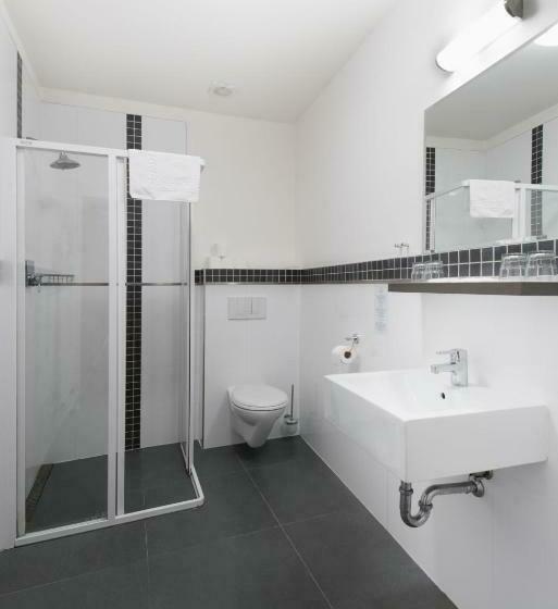 בית מלון כפרי Pošta