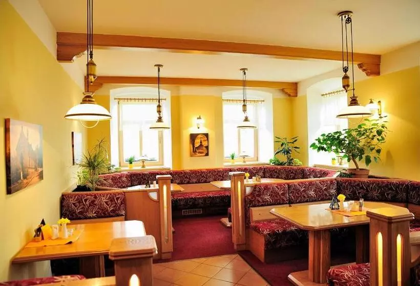 Hotelli Praha Potštejn