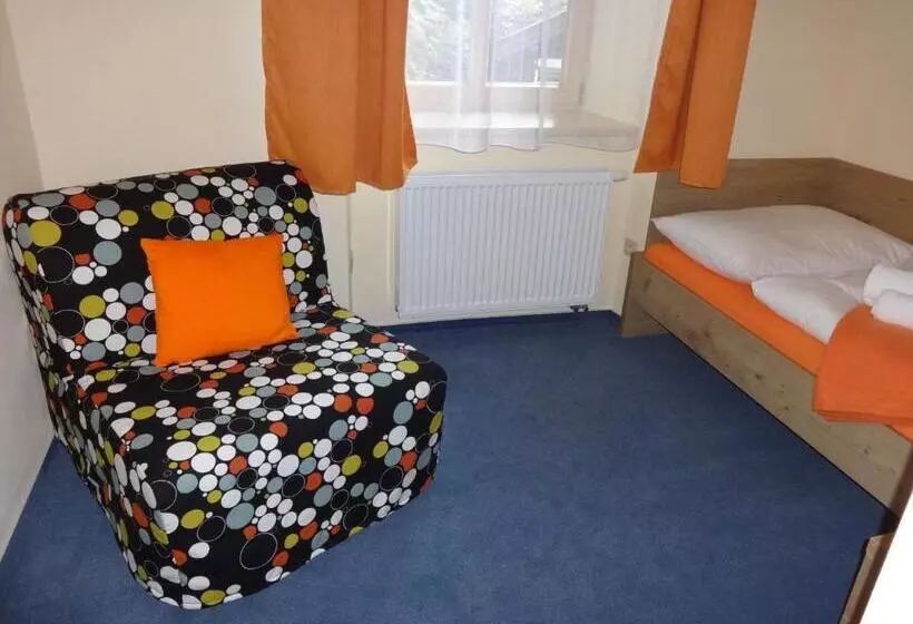 Hotelli Praha Potštejn