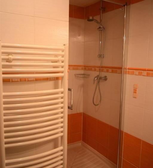 ホテル Praha Potštejn