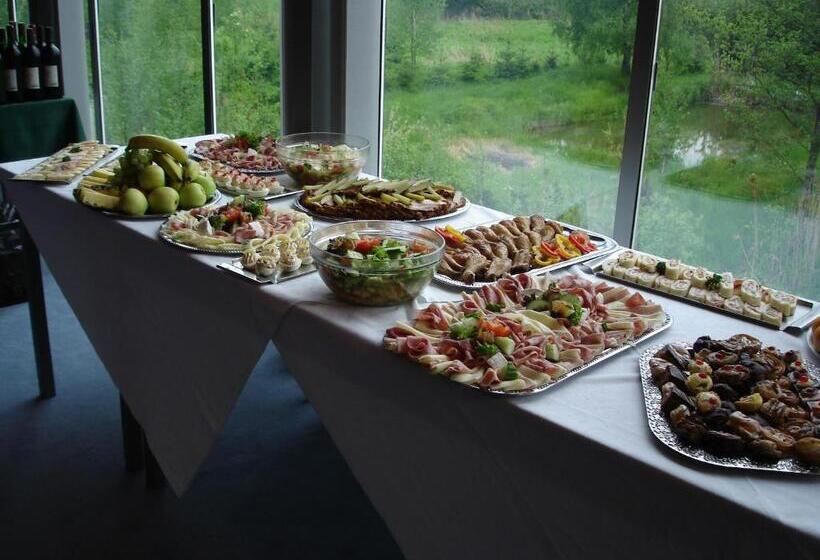 Отель Relaxcentrum Mrkáček Lišov