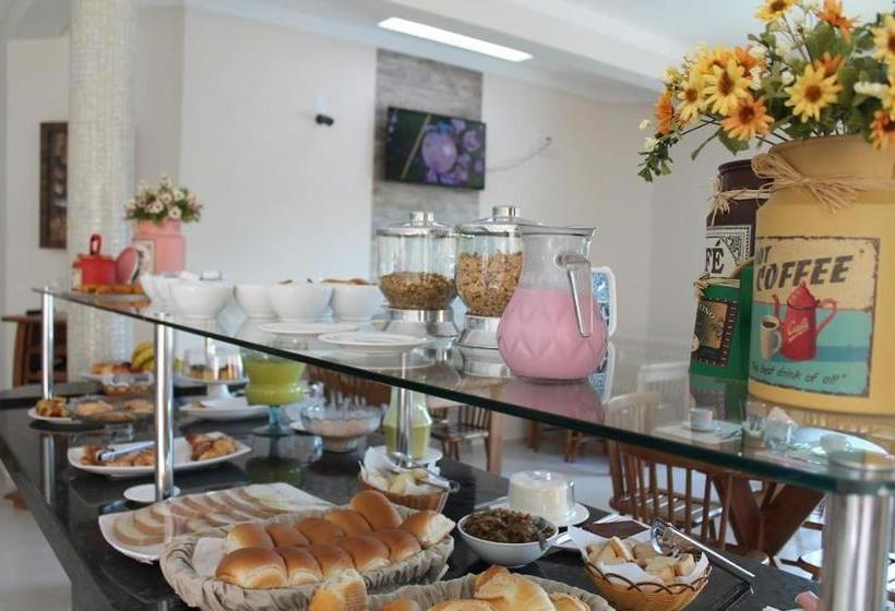 בית מלון כפרי Siena