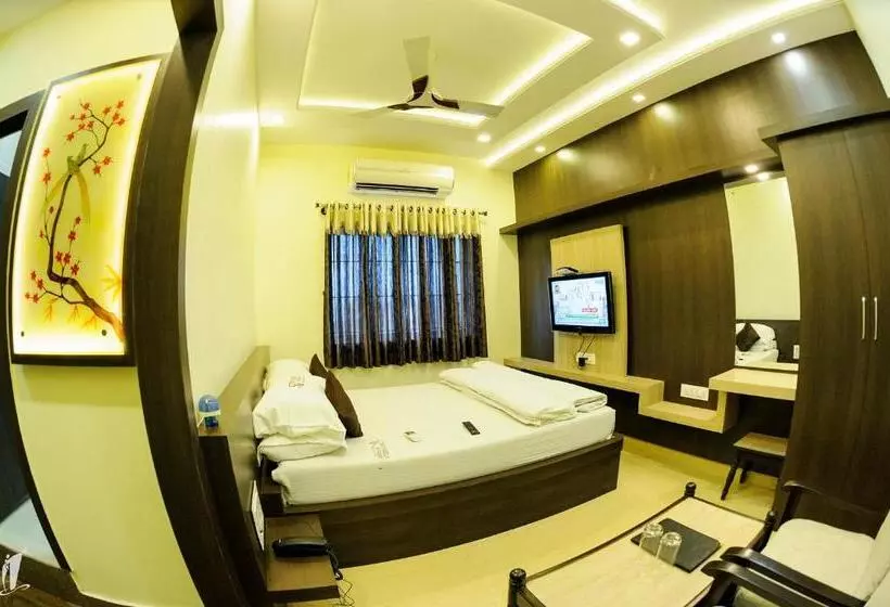 ホテル Srigandha Residency  Vaccinated Staff