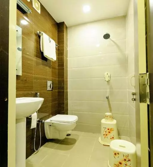 ホテル Srigandha Residency  Vaccinated Staff