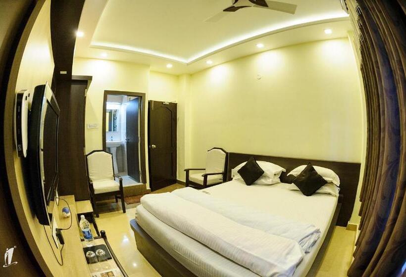 호텔 Srigandha Residency Vaccinated Staff