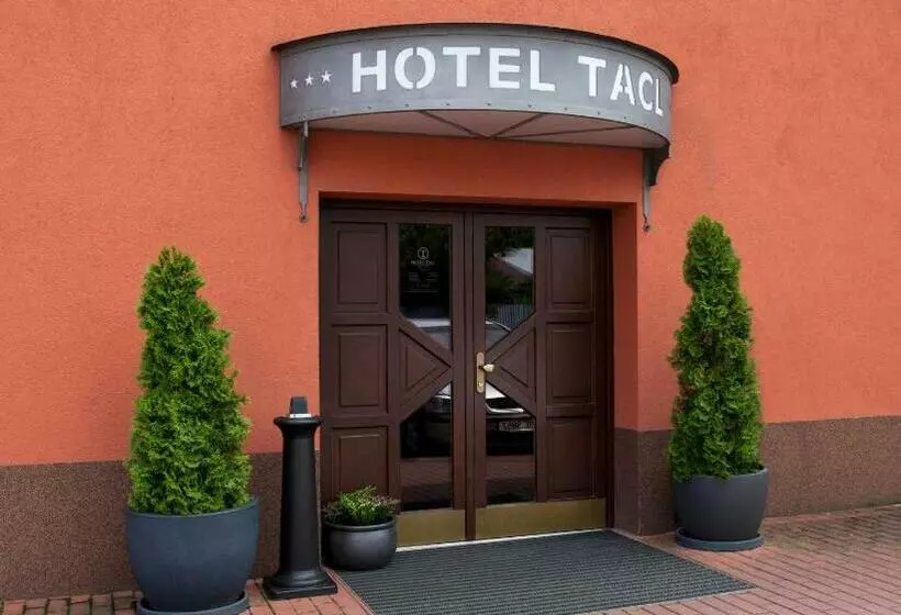 Hotelli Tacl