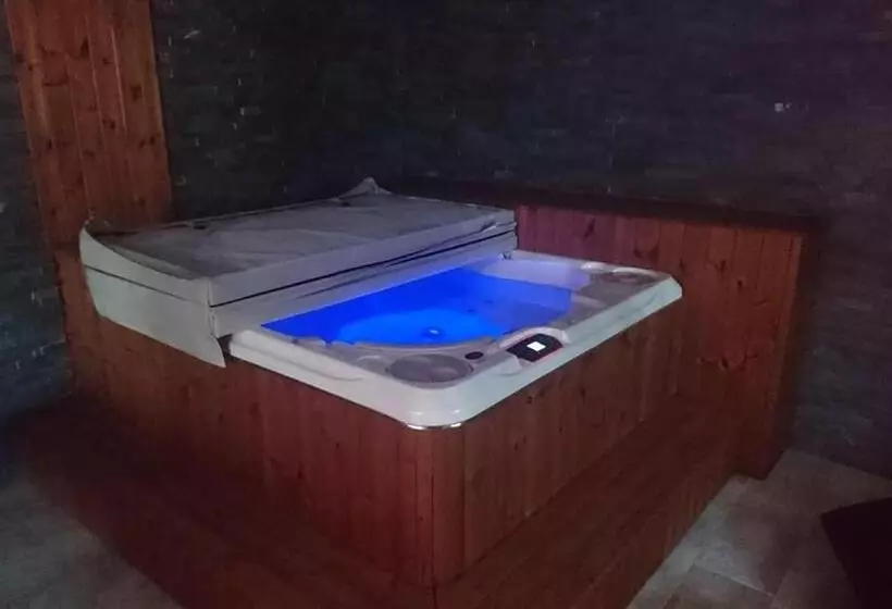 Majatalo Bison Ranch