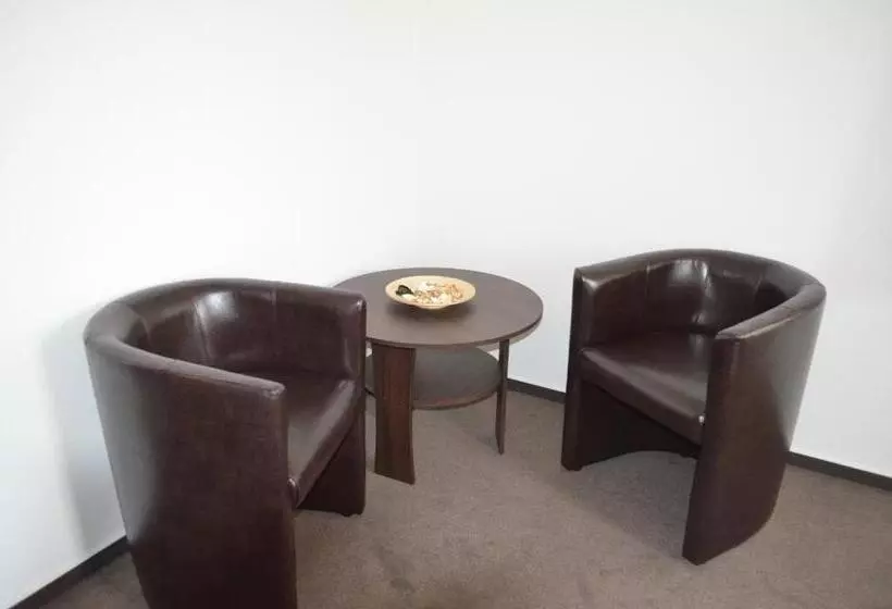 Majatalo Bison Ranch