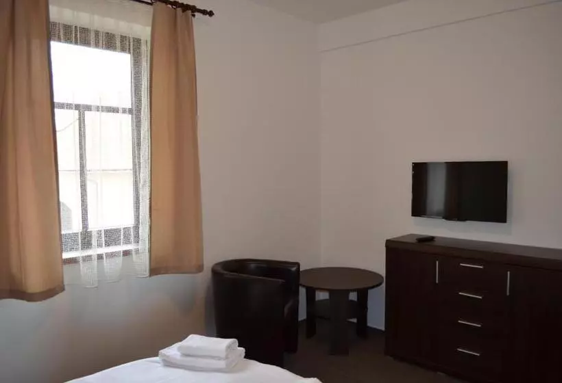 Majatalo Bison Ranch