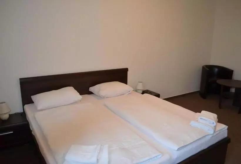 Majatalo Bison Ranch