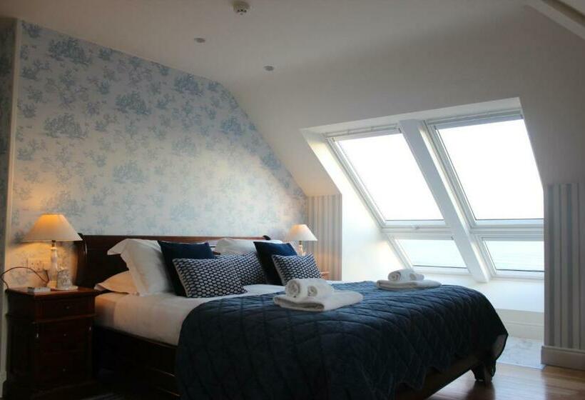 פנסיון Inch Beach House B&b