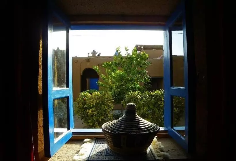 Majatalo La Maison De L Homme Bleu