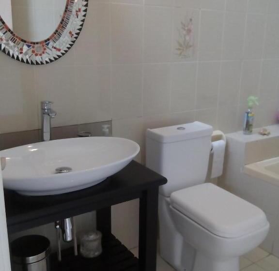 פנסיון La Peng Guest House