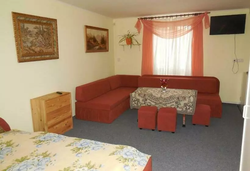 Majatalo Penzion Braun