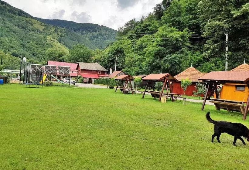 ペンション Podul Cetatii